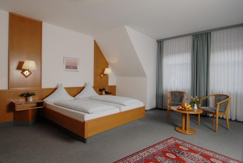 Stadthotel Muenze Bad Mergentheim Δωμάτιο φωτογραφία