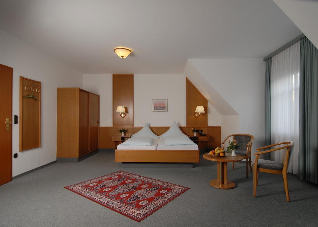 Stadthotel Muenze Bad Mergentheim Δωμάτιο φωτογραφία